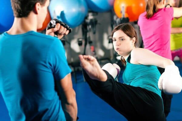 Conheça 5 benefícios do Muay Thai para as mulheres - Você também vai querer praticar! Conheça 5 benefícios do Muay Thai para as mulheres - Você também vai querer praticar!