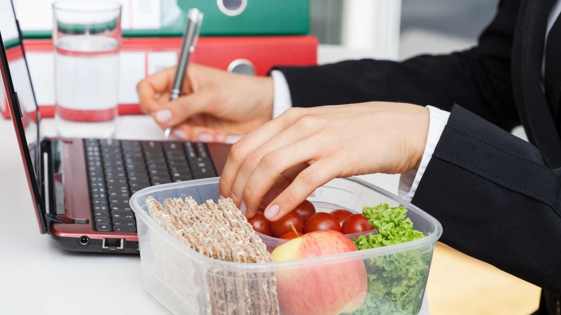 5 erros diários que te impedem de emagrecer; livre-se deles e tenha resultados imediatos 