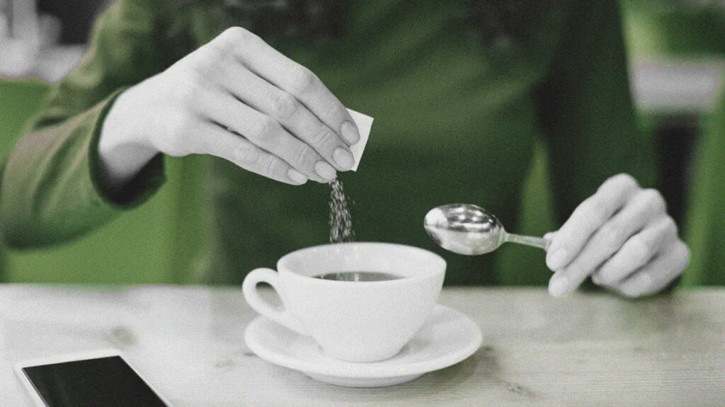 Trocar açúcar por stevia é uma atitude inteligente? Descubra 